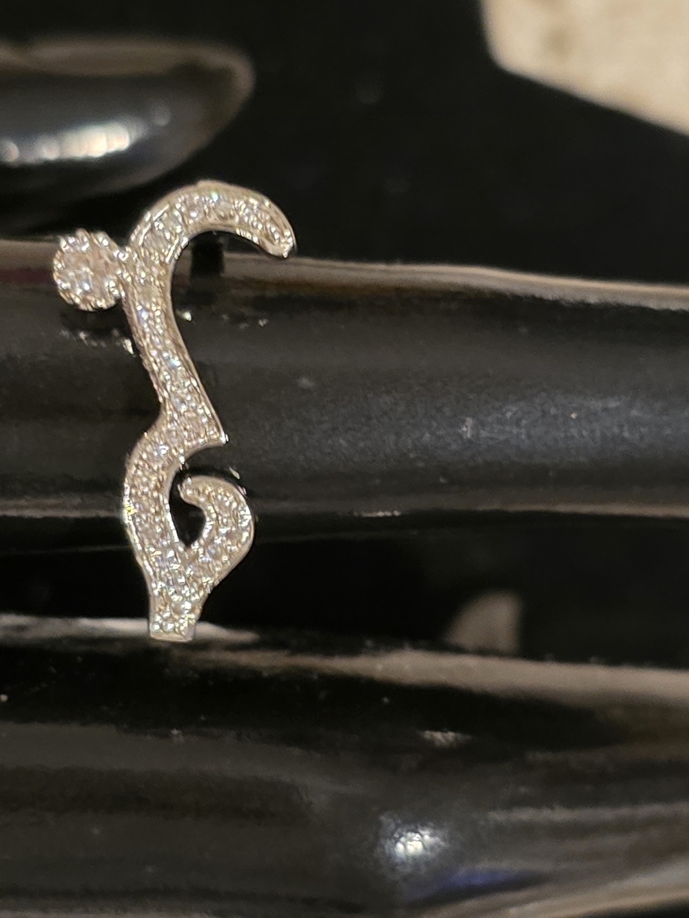 "Love/Hob (Arabic)" Ring - Dubai Jewelry